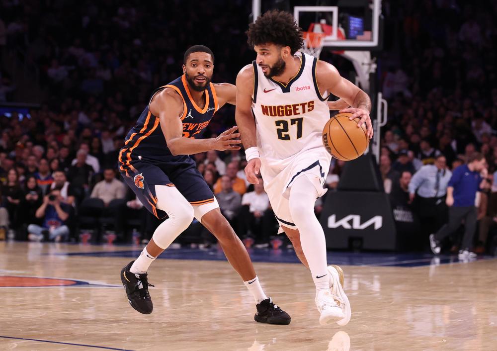 在连续四场 在连续四场